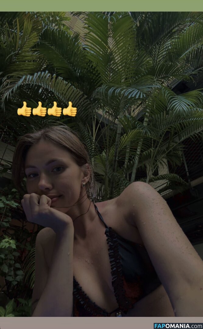 Leah Kirkup / Lmkrk / Lmkrkrk / Lmrkrk Meztelen OnlyFans  Kikerült fotó #9