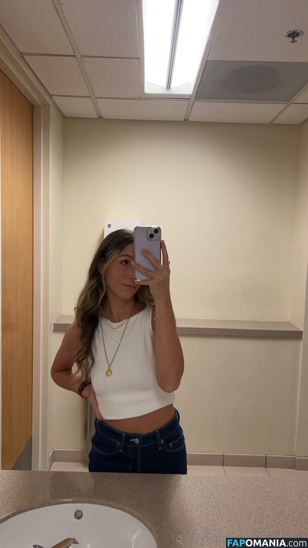 leeaof / leeof_ Meztelen OnlyFans  Kikerült fotó #5