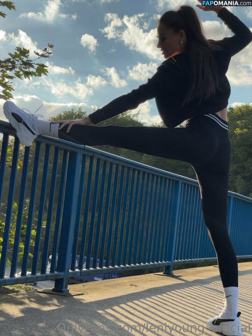 leniyoung_official / lenok3618 Meztelen OnlyFans  Kikerült fotó #4