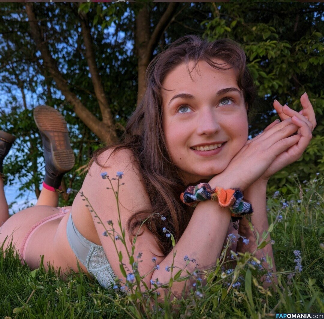 Leonireizend / leoni.reiz Meztelen OnlyFans  Kikerült fotó #1