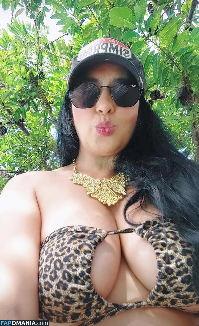 Lia Castro / liacastro747 Meztelen OnlyFans  Kikerült fotó #1