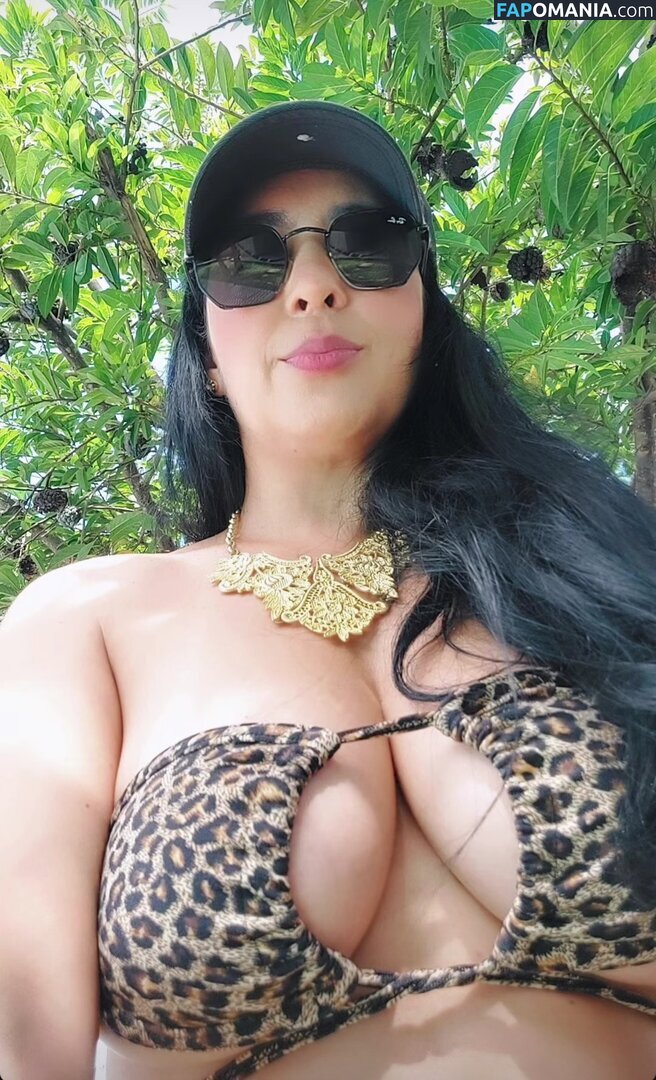 Lia Castro / liacastro747 Meztelen OnlyFans  Kikerült fotó #3