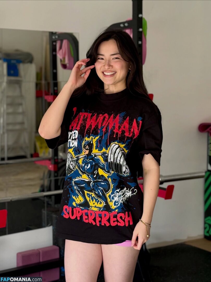 Liana Chau / liana_del_rey Meztelen OnlyFans  Kikerült fotó #1