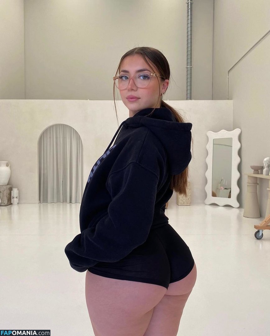 CavaliereLilith / Lilith Cavaliere / lilithcavaliere2nd / lilithcavalierex Meztelen OnlyFans  Kikerült fotó #77