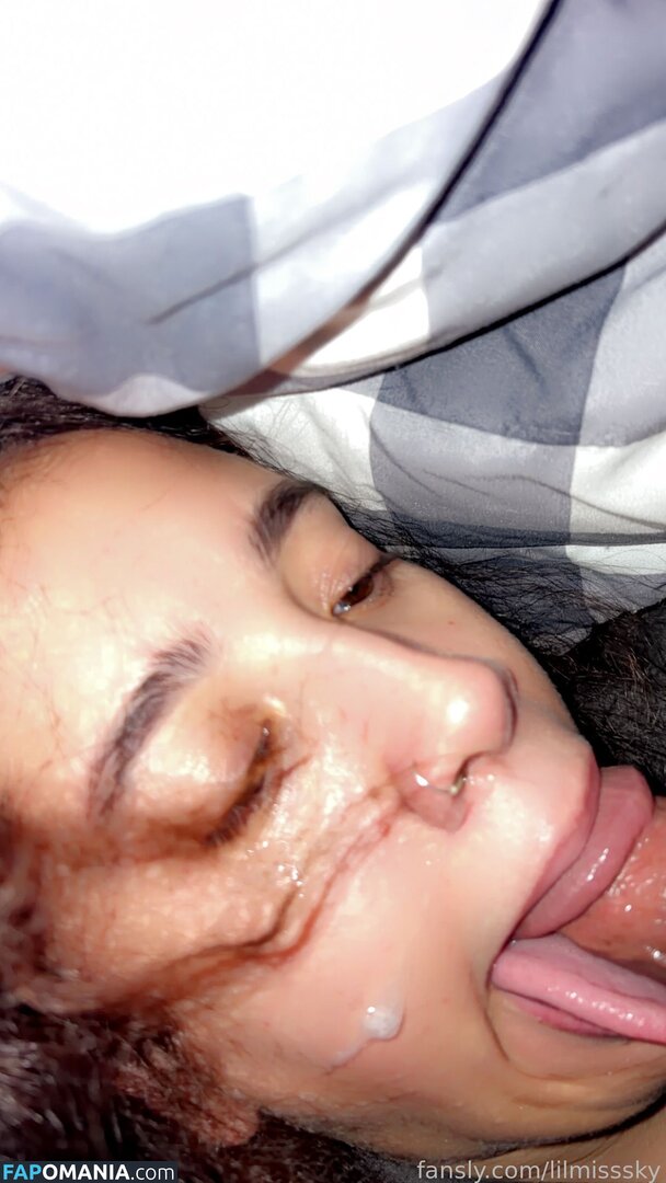 Lilmisssky / knd_sky Meztelen OnlyFans  Kikerült fotó #5