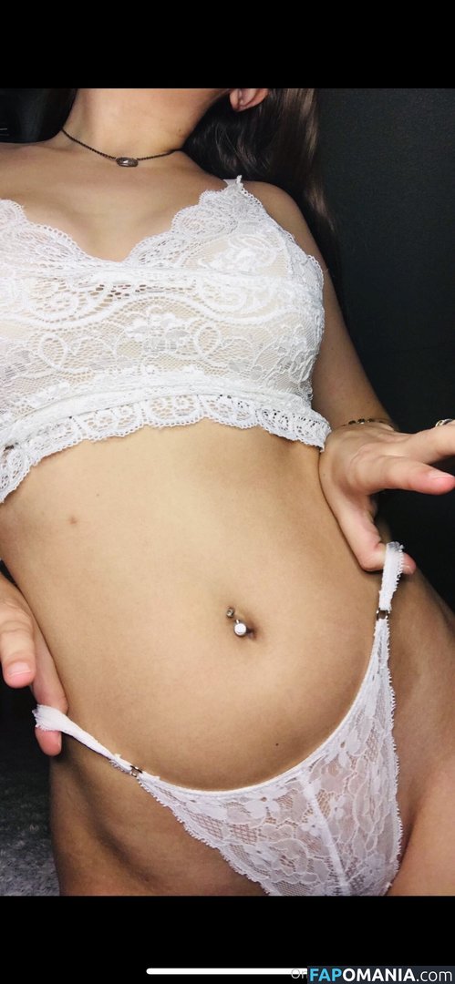 lilqtliv / livlove3444 Meztelen OnlyFans  Kikerült fotó #5