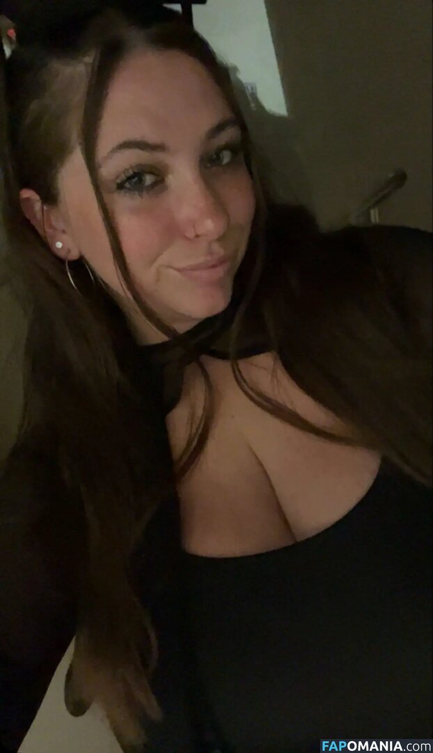 Lily Patrick / LilyPatrick_ / _lilypatrick_ / https: / lily_patrick02 Meztelen OnlyFans  Kikerült fotó #3