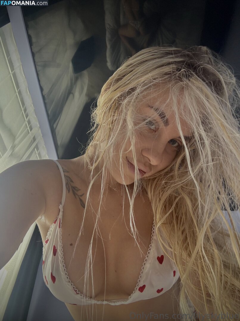 lilyskyblue / lizzkiax / lizzkyiax / user631104661652 Meztelen OnlyFans  Kikerült fotó #22