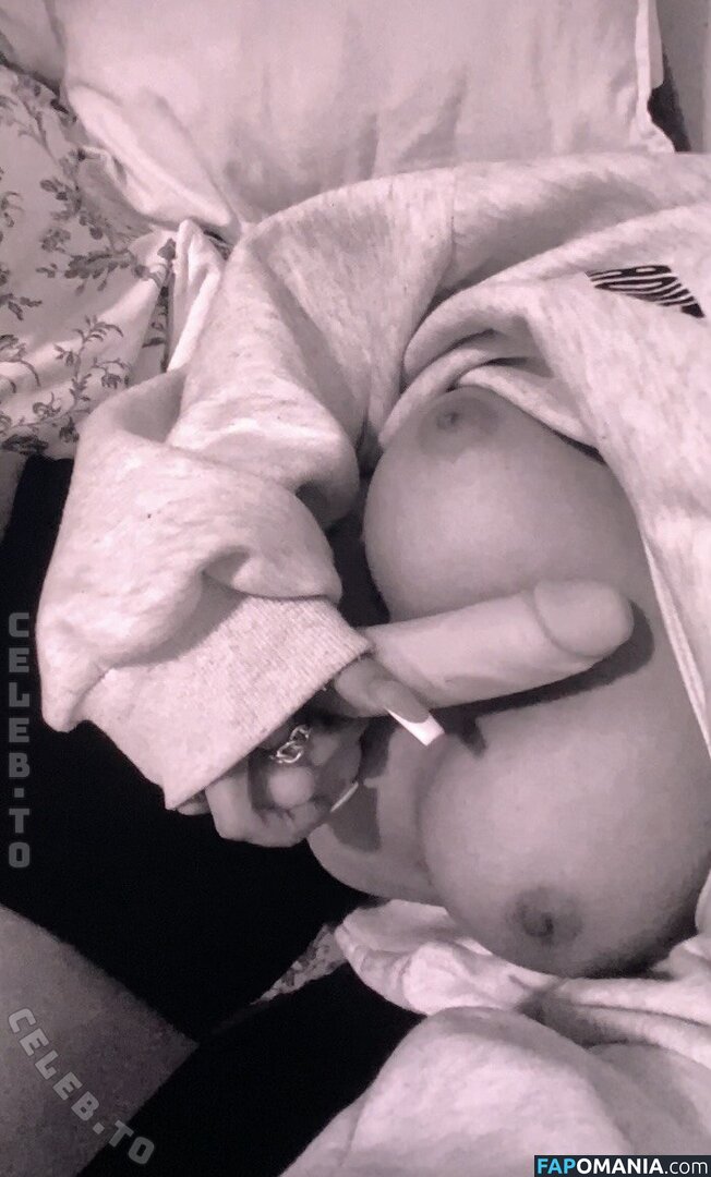 Lina.vey / Linav.ey Meztelen OnlyFans  Kikerült fotó #1