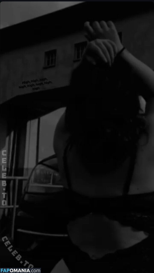 _linaa.wars_ Meztelen OnlyFans  Kikerült fotó #3
