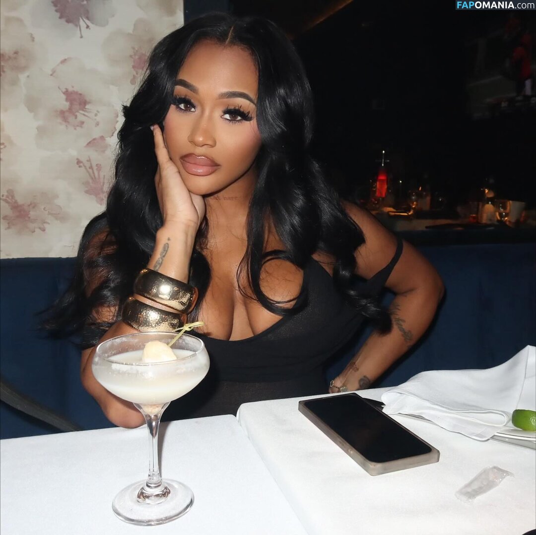 Lira Galore / Lira Mercer / lira_galore / liragalore Meztelen OnlyFans  Kikerült fotó #1