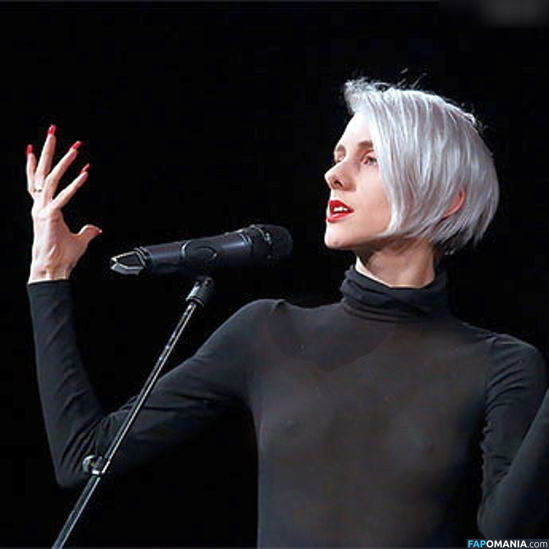 Lisa Eckhart / fraueckhart Meztelen OnlyFans  Kikerült fotó #23