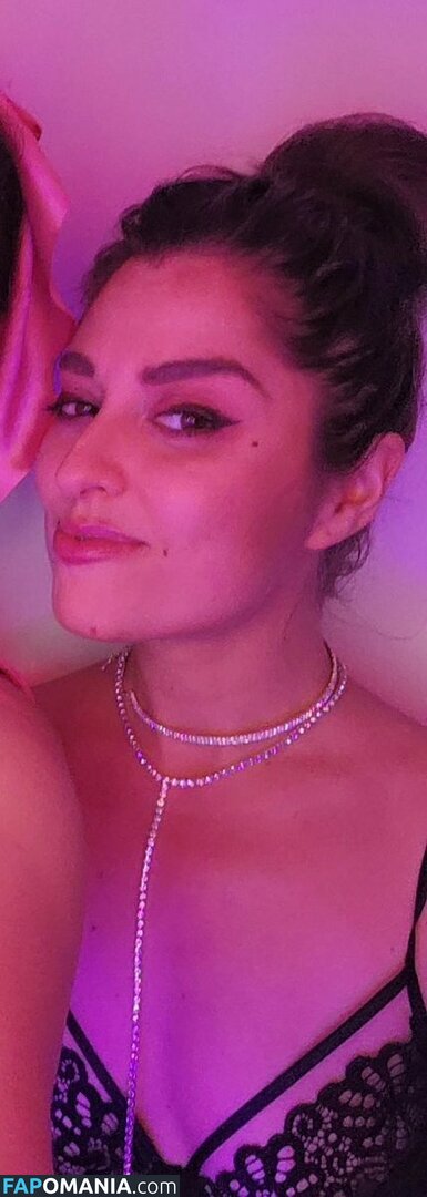 Lisa Marie Zellmer / ravenskye__ Meztelen OnlyFans  Kikerült fotó #1