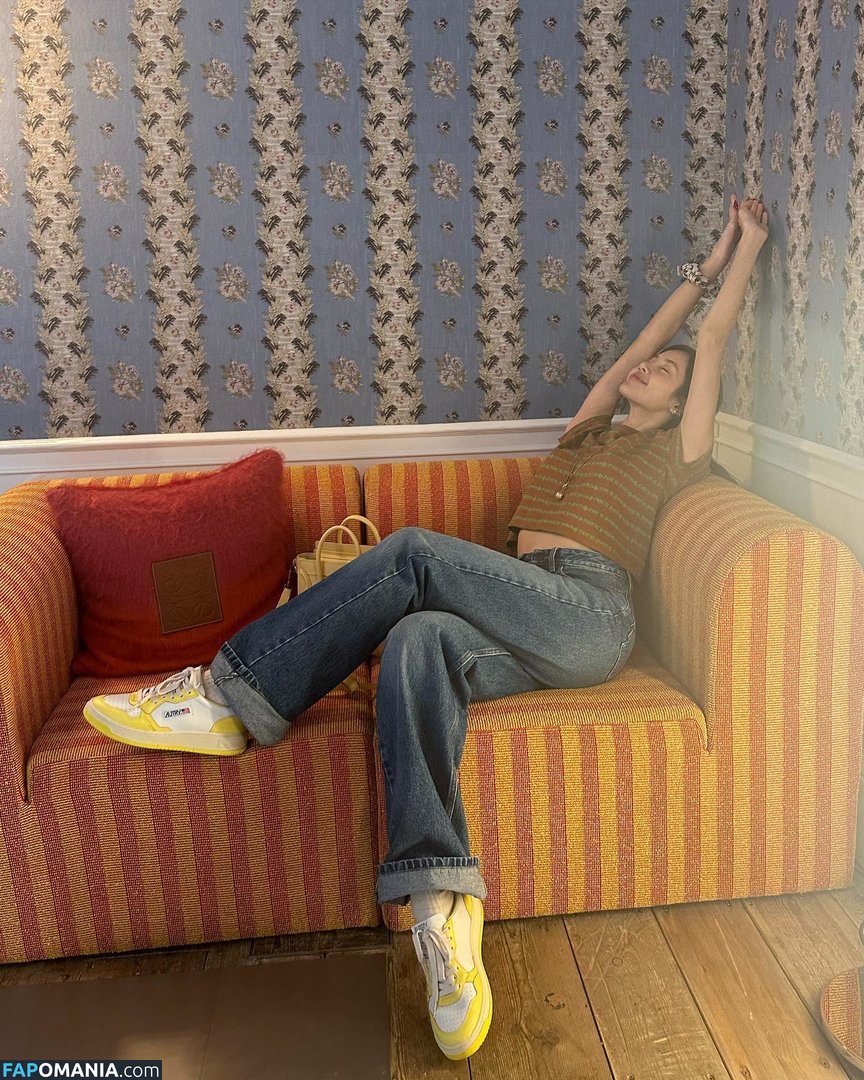 Blackpink / Lisa / lalalalisa_m / lisaamane Meztelen OnlyFans  Kikerült fotó #12