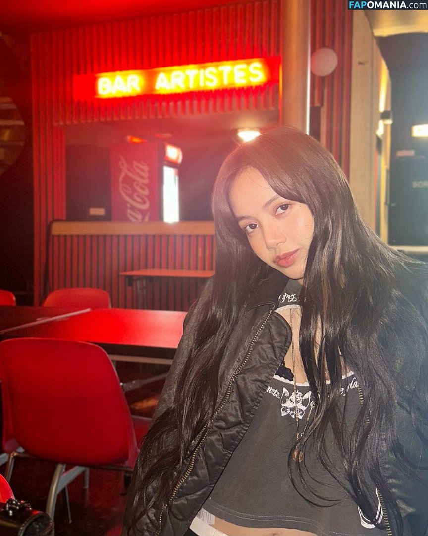 Blackpink / Lisa / lalalalisa_m / lisaamane Meztelen OnlyFans  Kikerült fotó #33