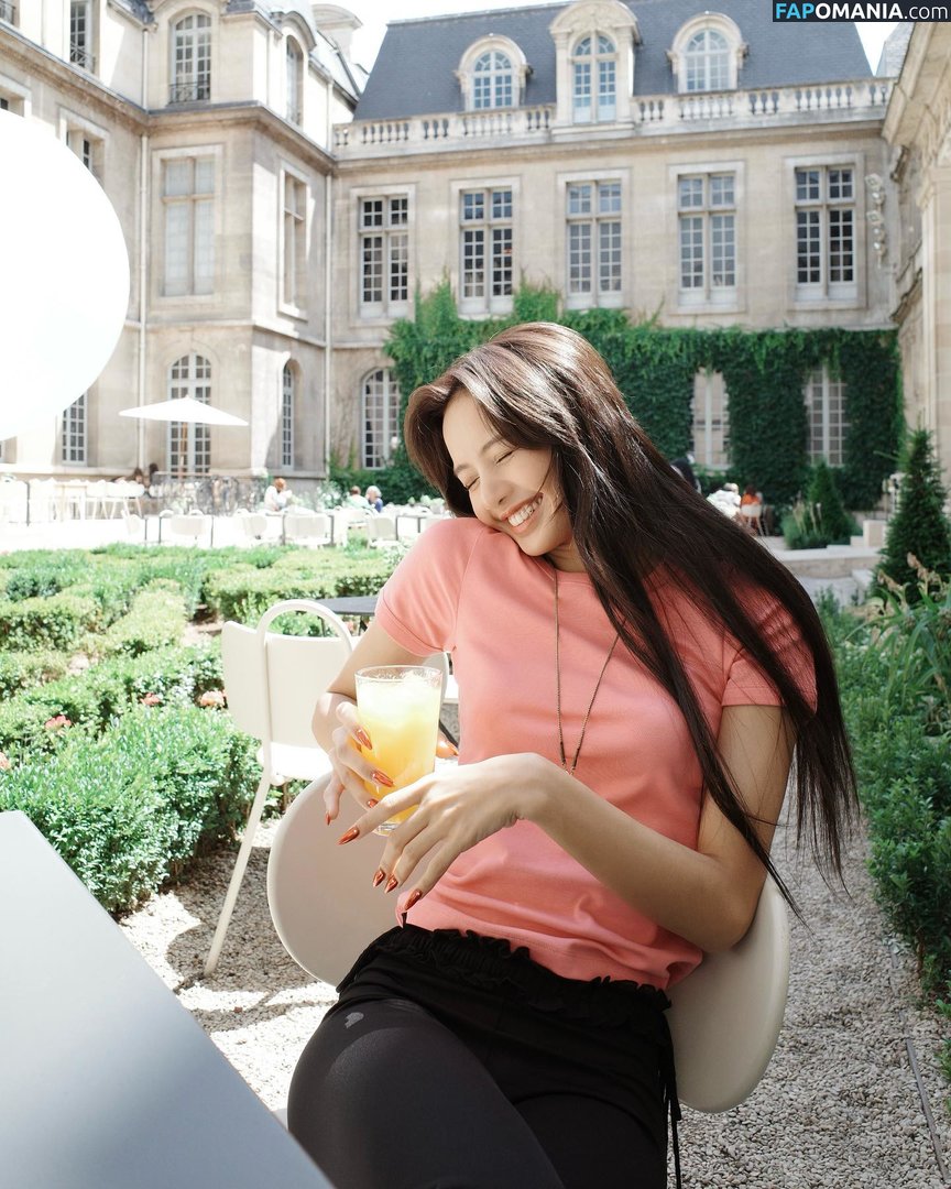 Blackpink / Lisa / lalalalisa_m / lisaamane Meztelen OnlyFans  Kikerült fotó #43