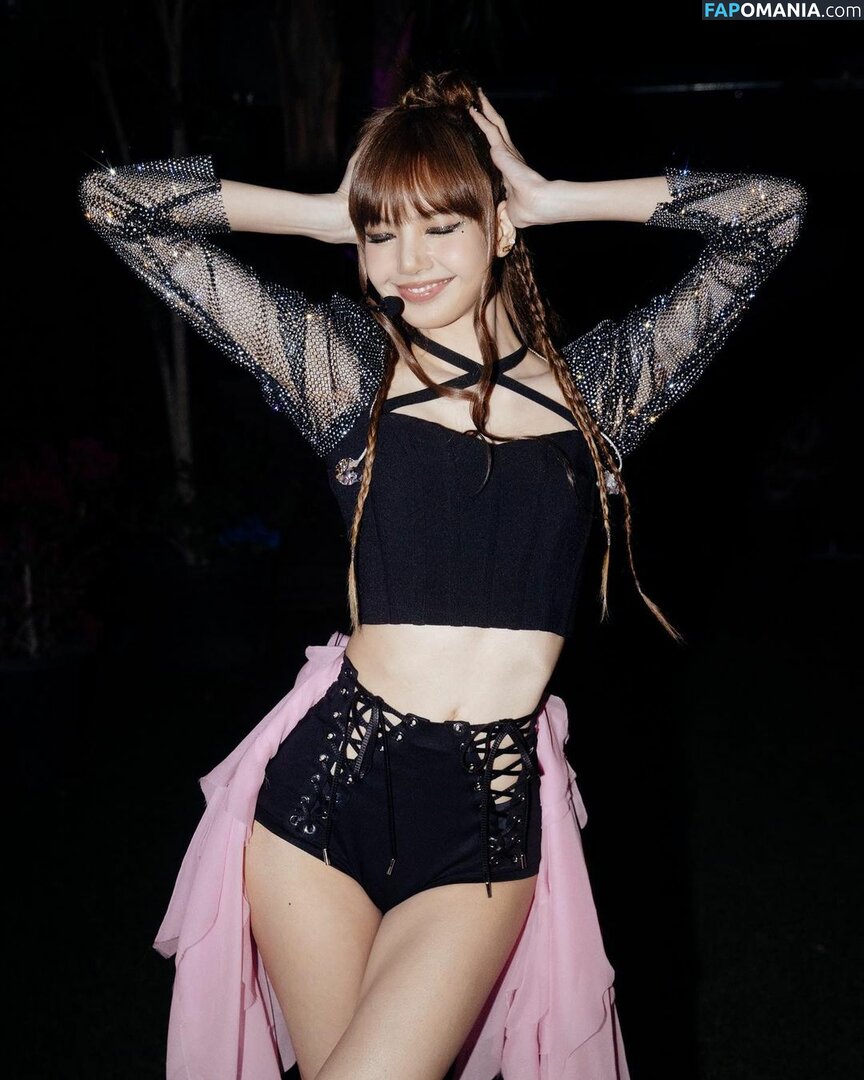 Blackpink / Lisa / lalalalisa_m / lisaamane Meztelen OnlyFans  Kikerült fotó #98