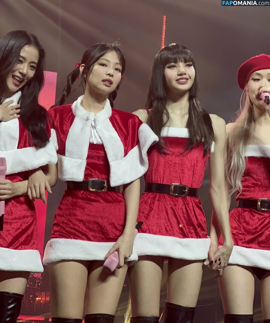 Blackpink / Lisa / lalalalisa_m / lisaamane Meztelen OnlyFans  Kikerült fotó #113