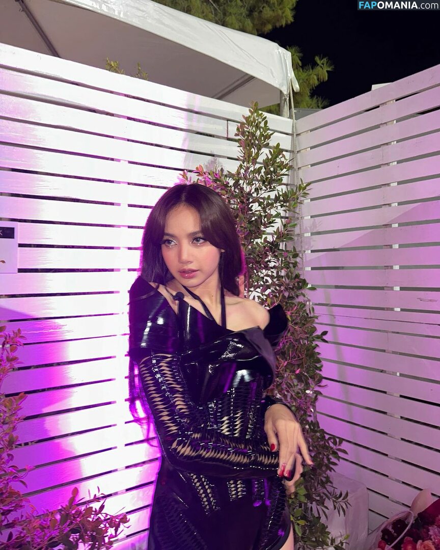 Blackpink / Lisa / lalalalisa_m / lisaamane Meztelen OnlyFans  Kikerült fotó #139