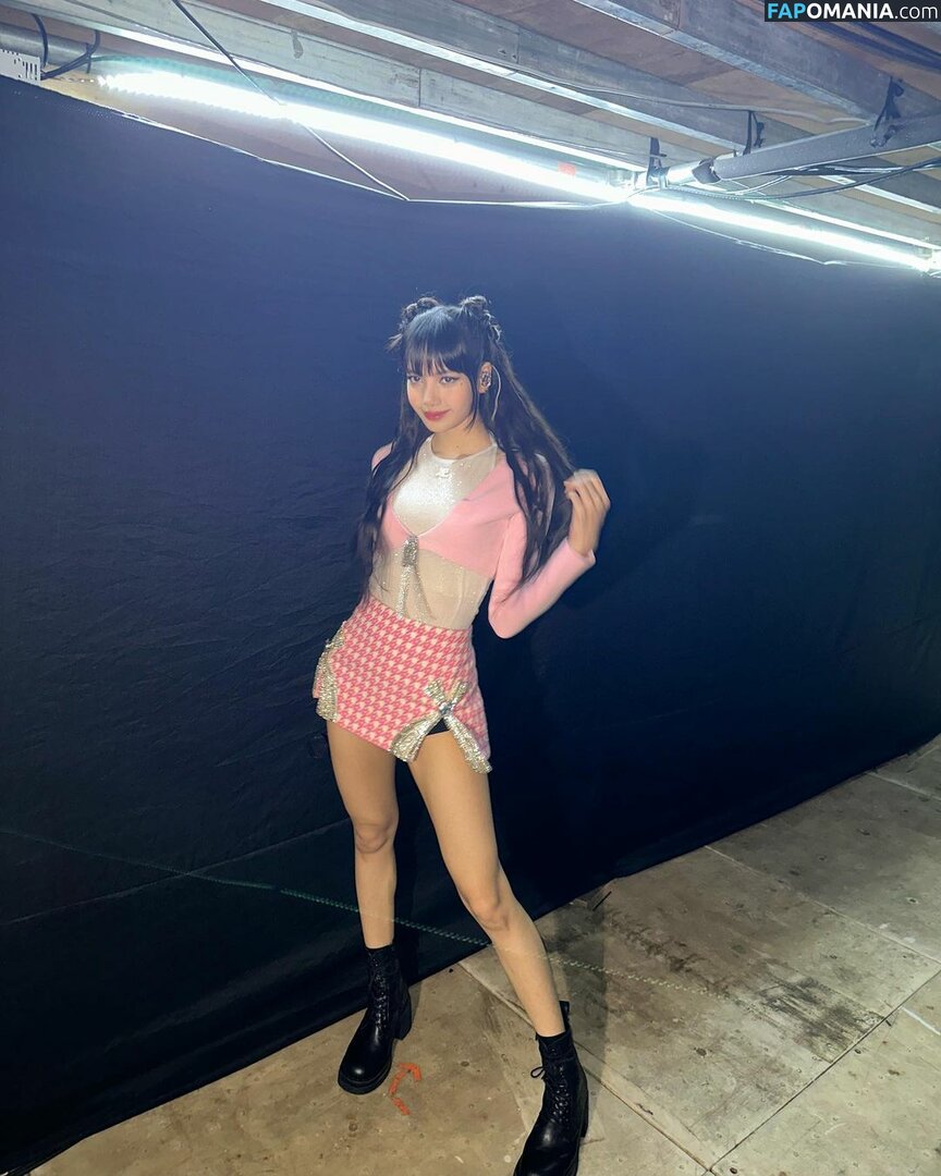 Blackpink / Lisa / lalalalisa_m / lisaamane Meztelen OnlyFans  Kikerült fotó #145