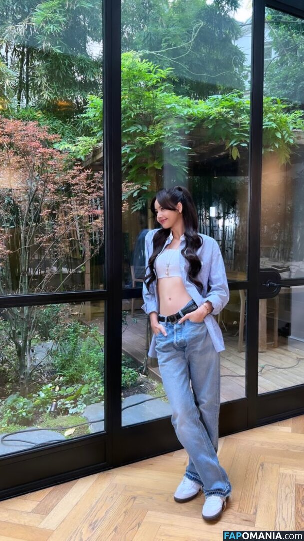 Blackpink / Lisa / lalalalisa_m / lisaamane Meztelen OnlyFans  Kikerült fotó #189