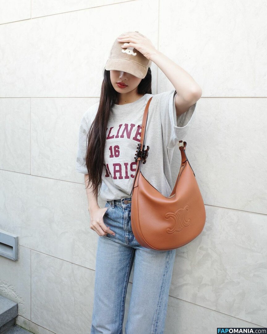 Blackpink / Lisa / lalalalisa_m / lisaamane Meztelen OnlyFans  Kikerült fotó #192