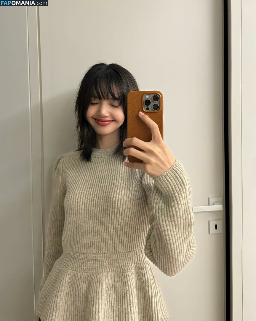 Blackpink / Lisa / lalalalisa_m / lisaamane Meztelen OnlyFans  Kikerült fotó #259