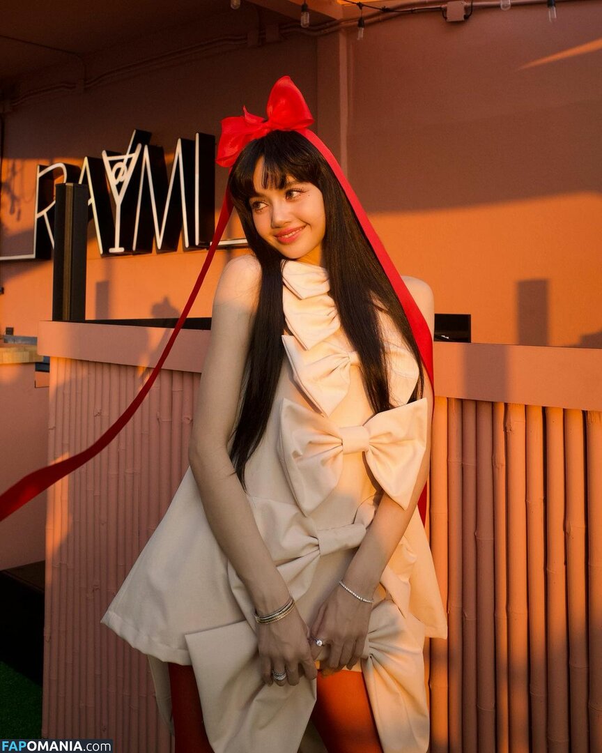 Blackpink / Lisa / lalalalisa_m / lisaamane Meztelen OnlyFans  Kikerült fotó #385