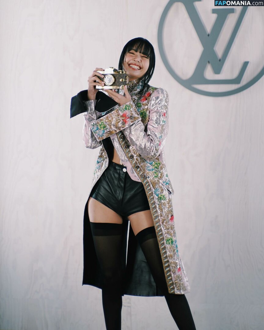 Blackpink / Lisa / lalalalisa_m / lisaamane Meztelen OnlyFans  Kikerült fotó #424