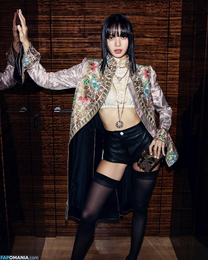 Blackpink / Lisa / lalalalisa_m / lisaamane Meztelen OnlyFans  Kikerült fotó #437