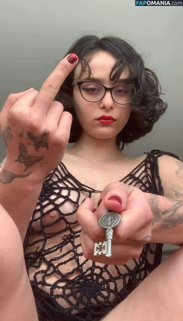 LeosMenu / LeosMenu... / leomonarchy / leomonarchy... / leomonarchyfree / lisabixio / wordstoheaven Meztelen OnlyFans  Kikerült fotó #1