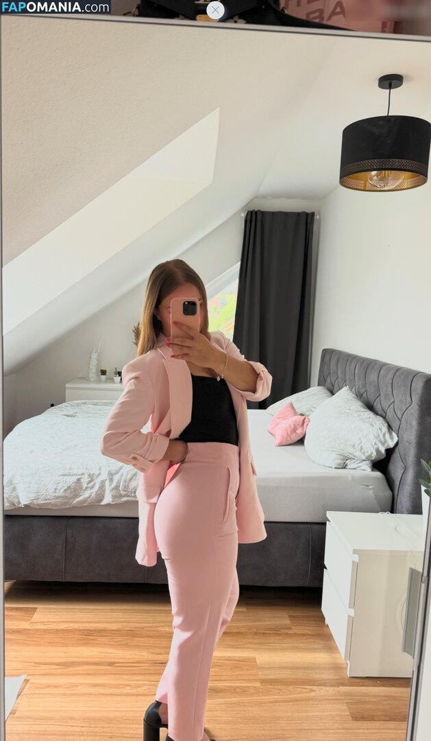 Lisamoto / lisaa.moto Meztelen OnlyFans  Kikerült fotó #77