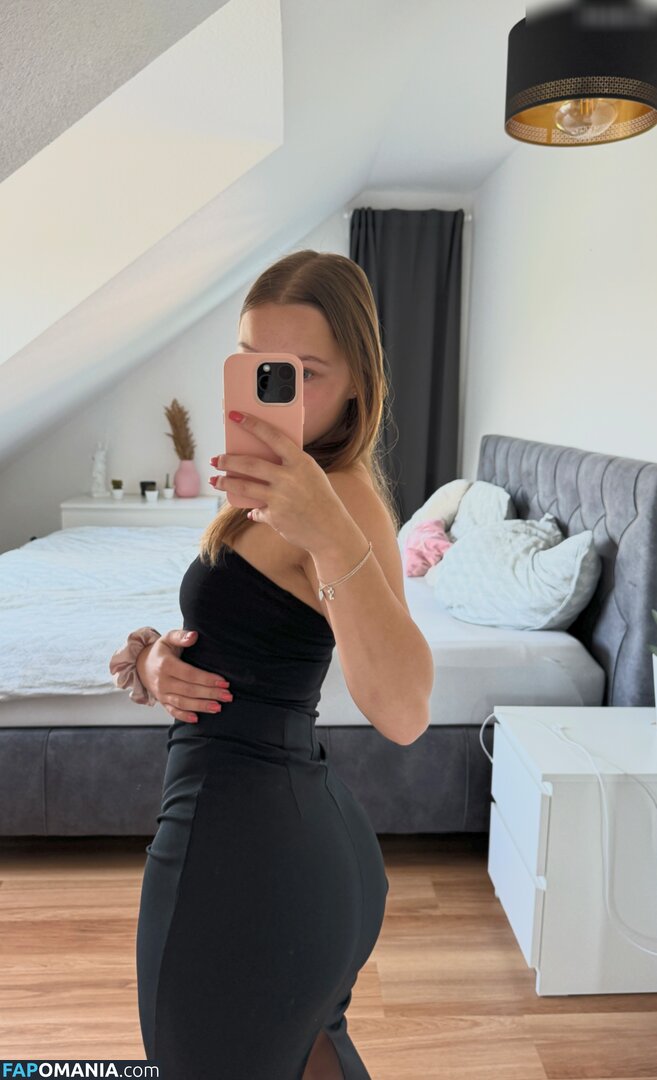 Lisamoto / lisaa.moto Meztelen OnlyFans  Kikerült fotó #81