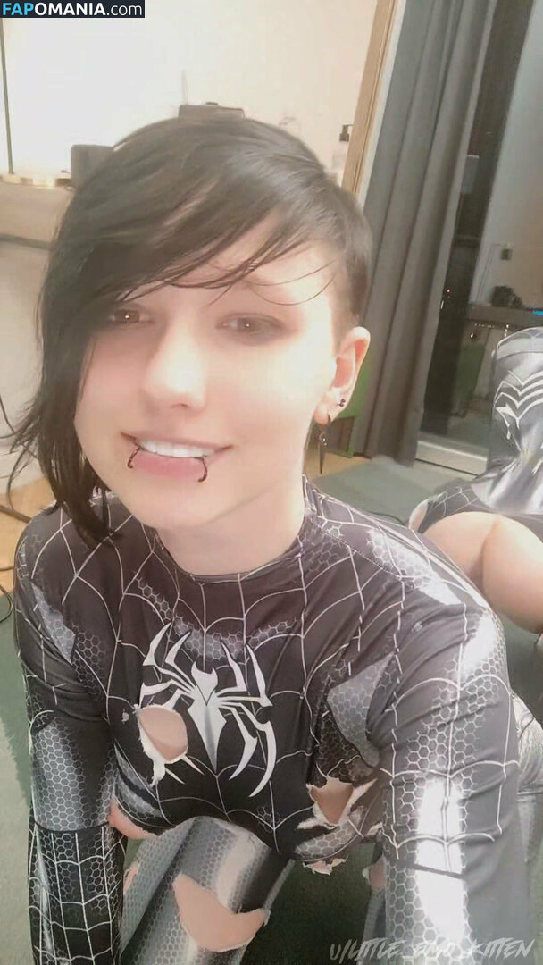 daddys_emo_girl / justemokitten / little_emo_kitten Meztelen OnlyFans  Kikerült fotó #229
