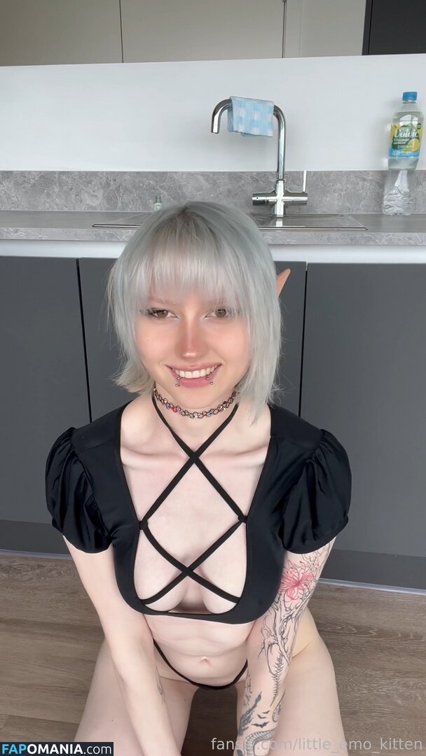 daddys_emo_girl / justemokitten / little_emo_kitten Meztelen OnlyFans  Kikerült fotó #1102