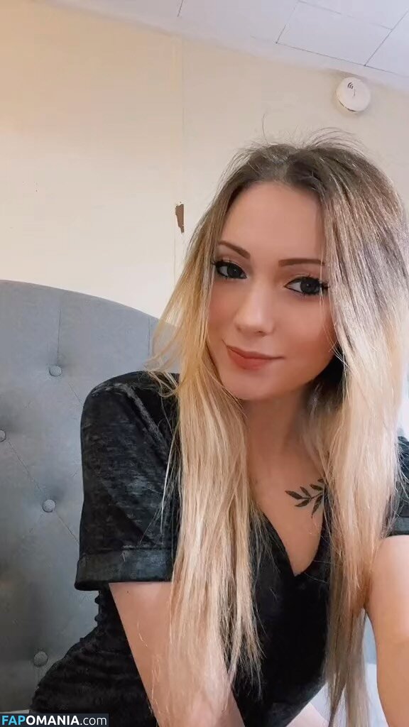 Little Momma / Littleemommaa21 / littlee.mommaa23 / littleemommaa23 Meztelen OnlyFans  Kikerült fotó #9