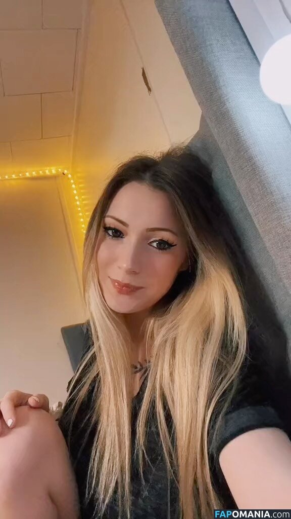 Little Momma / Littleemommaa21 / littlee.mommaa23 / littleemommaa23 Meztelen OnlyFans  Kikerült fotó #11