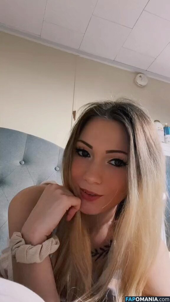 Little Momma / Littleemommaa21 / littlee.mommaa23 / littleemommaa23 Meztelen OnlyFans  Kikerült fotó #17