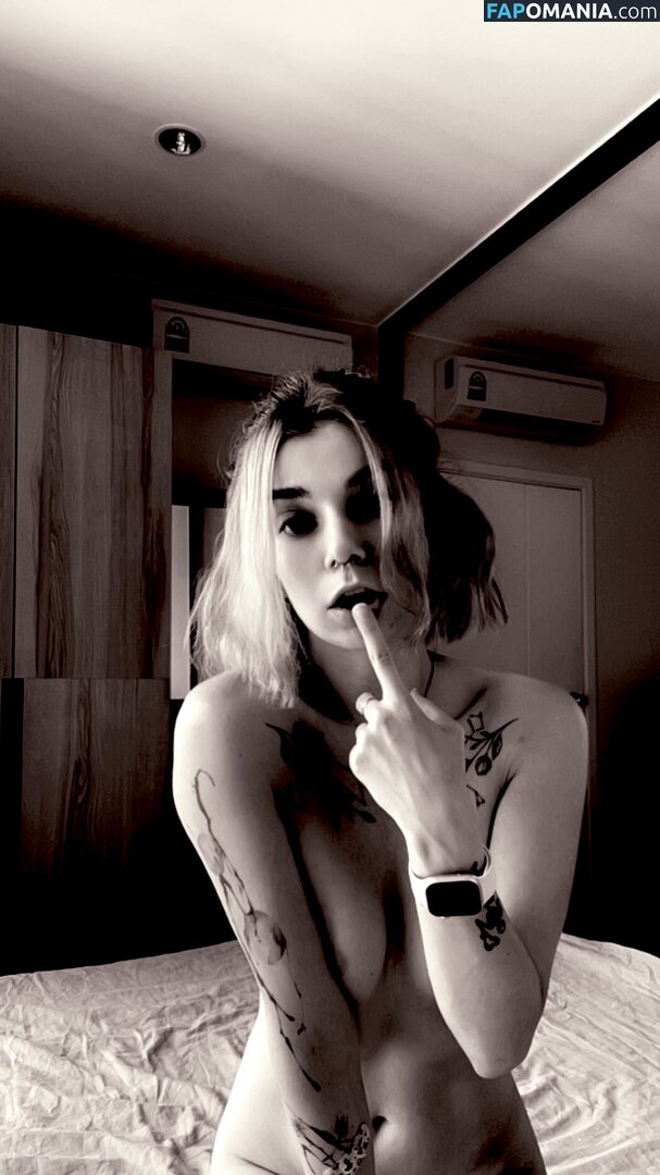 Little Satana / little.satana / s.satana_666 / tomnaya_satana Meztelen OnlyFans  Kikerült fotó #32