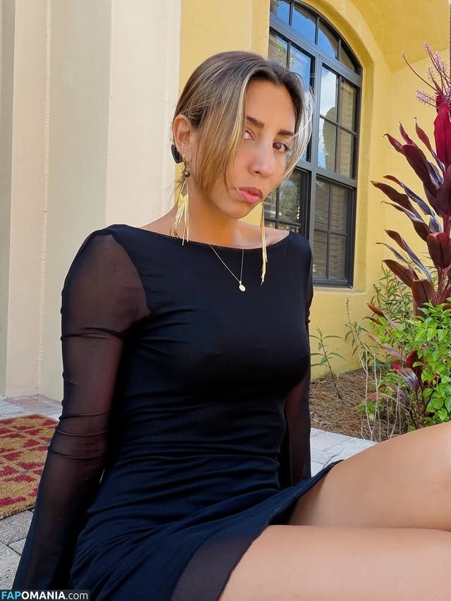 Carla Outes / littlefitdevil Meztelen OnlyFans  Kikerült fotó #11