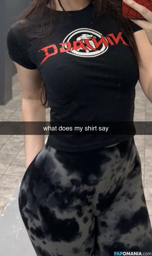 LITTLELIV / Liv Littlelivbug / littlelivbug Meztelen OnlyFans  Kikerült fotó #2