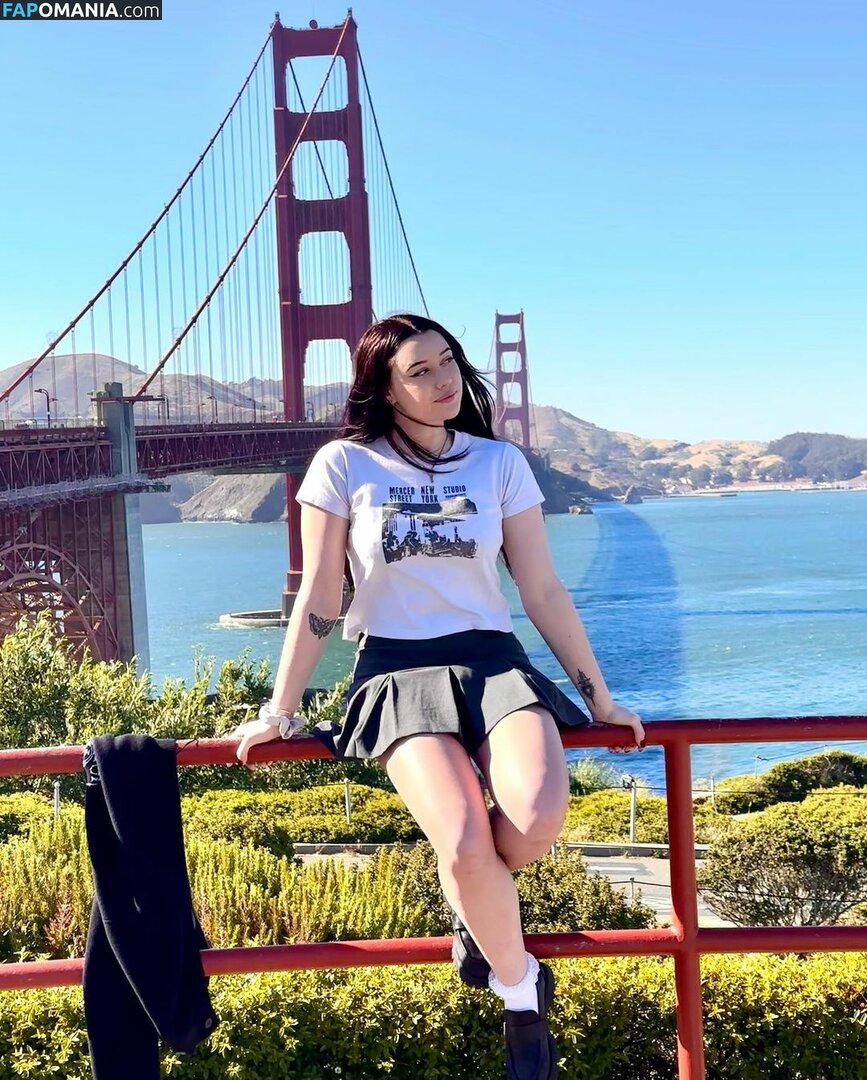 Liv Bevan / LivBev / livscopes Meztelen OnlyFans  Kikerült fotó #21