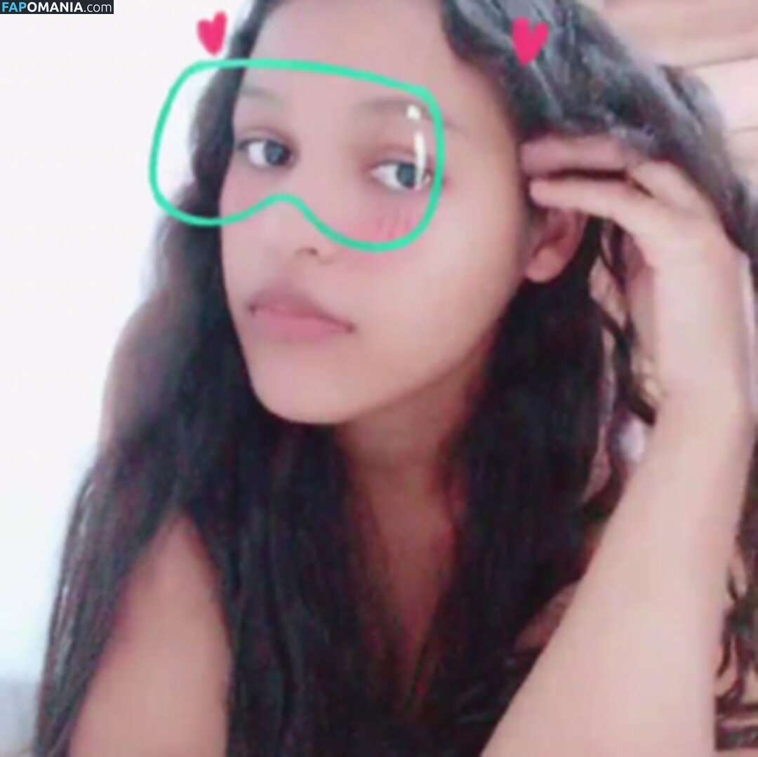 Lives Com Meninas Inocentes Meztelen OnlyFans  Kikerült fotó #6