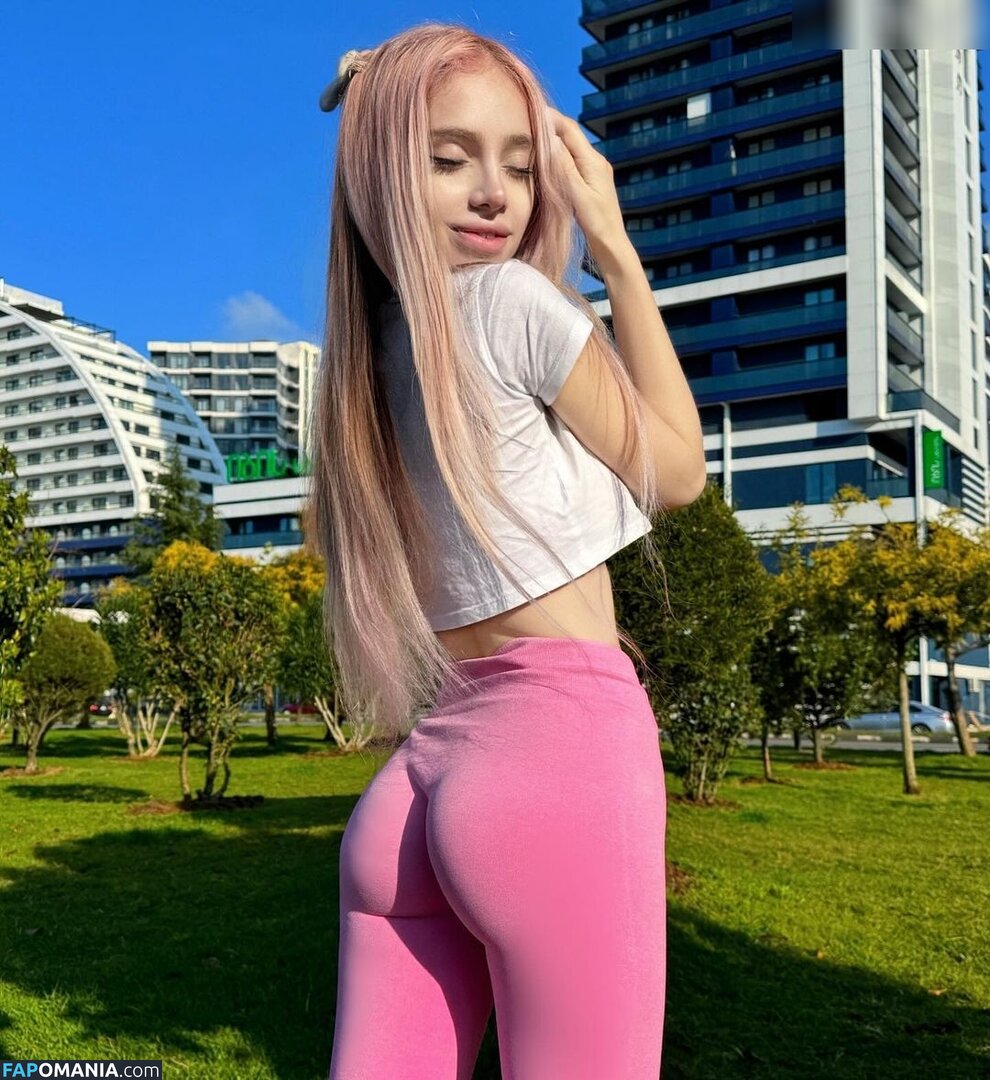 Belaofficial / LoLiBela / lolibela_2 / lovebela Meztelen OnlyFans  Kikerült fotó #42