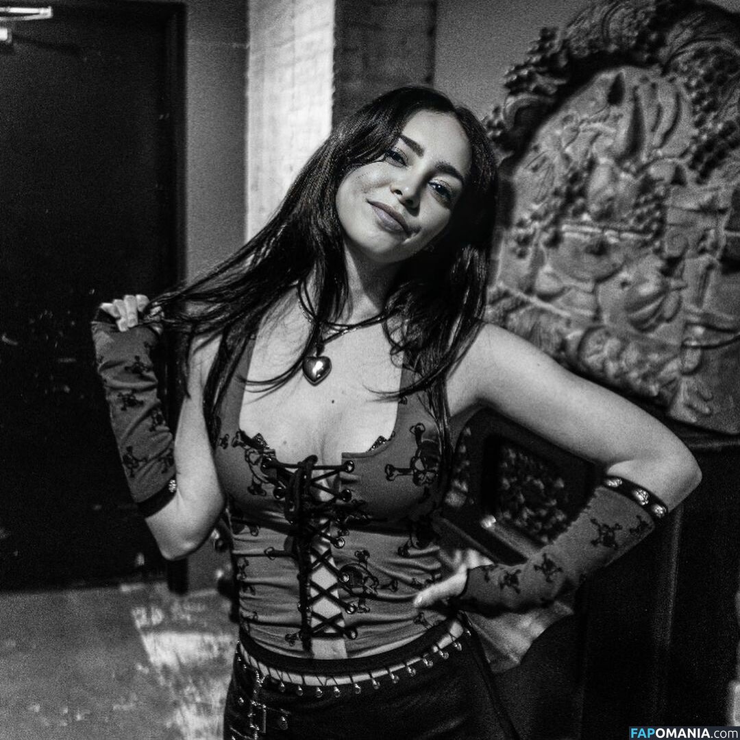 Lølø / lolo Meztelen OnlyFans  Kikerült fotó #29