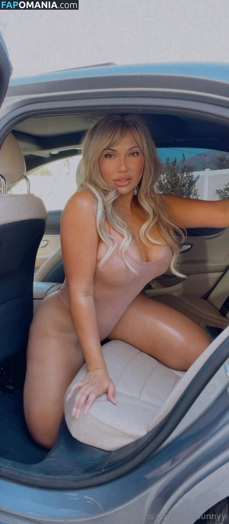 Lopera Lopez / lolo__bunnyy / lolobuns Meztelen OnlyFans  Kikerült fotó #1