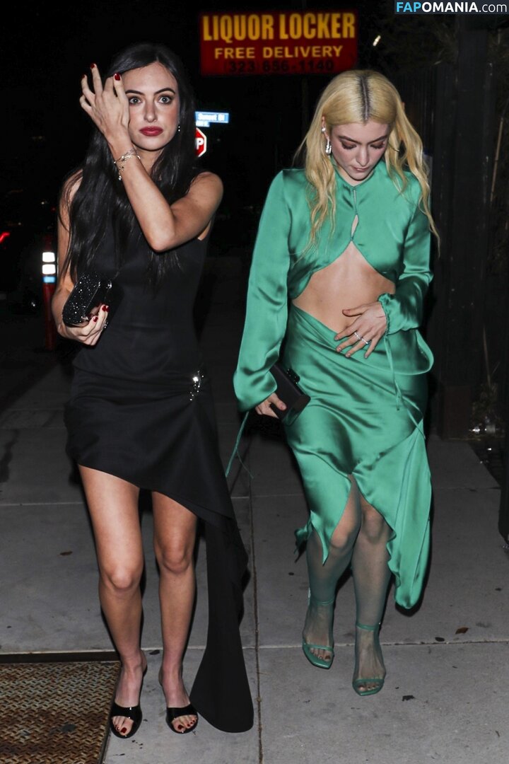 Lorde Meztelen OnlyFans  Kikerült fotó #26