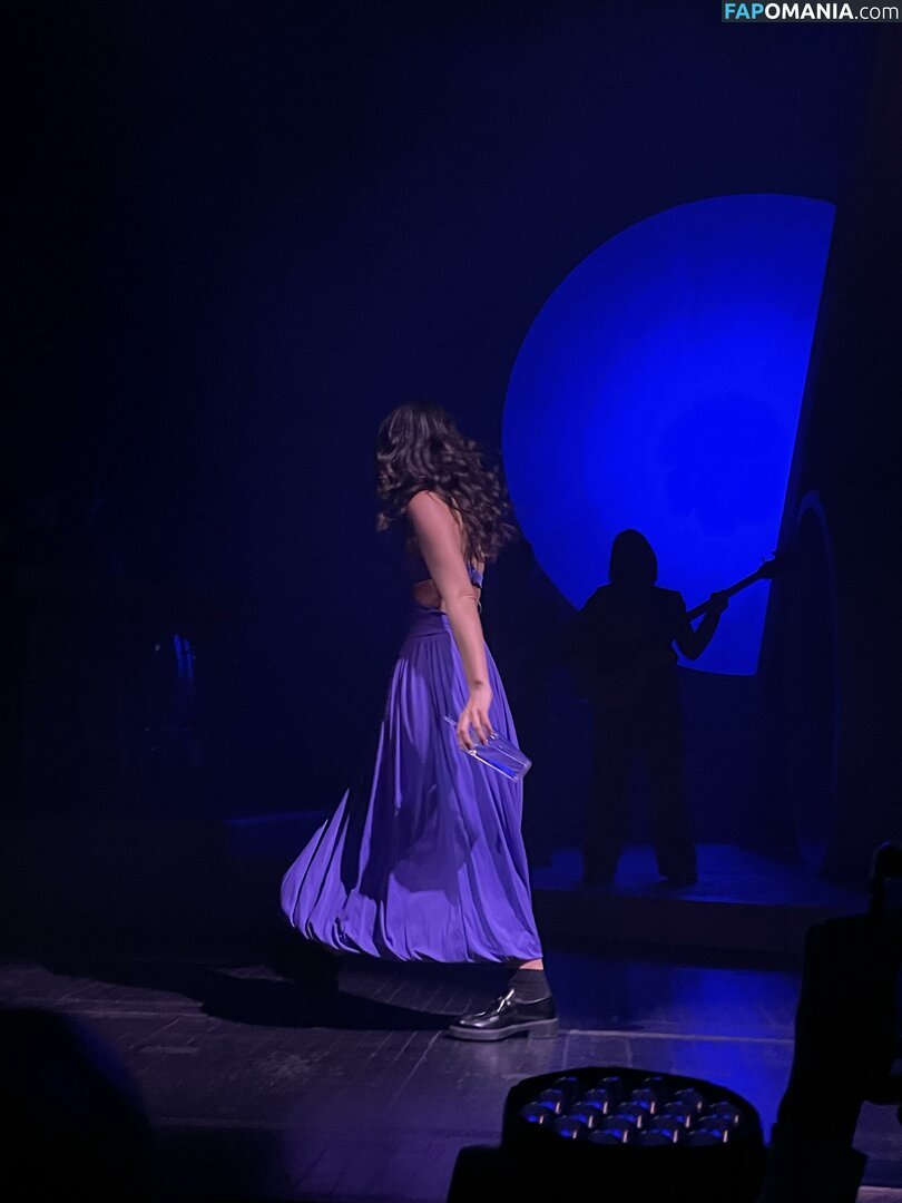 Lorde Meztelen OnlyFans  Kikerült fotó #58