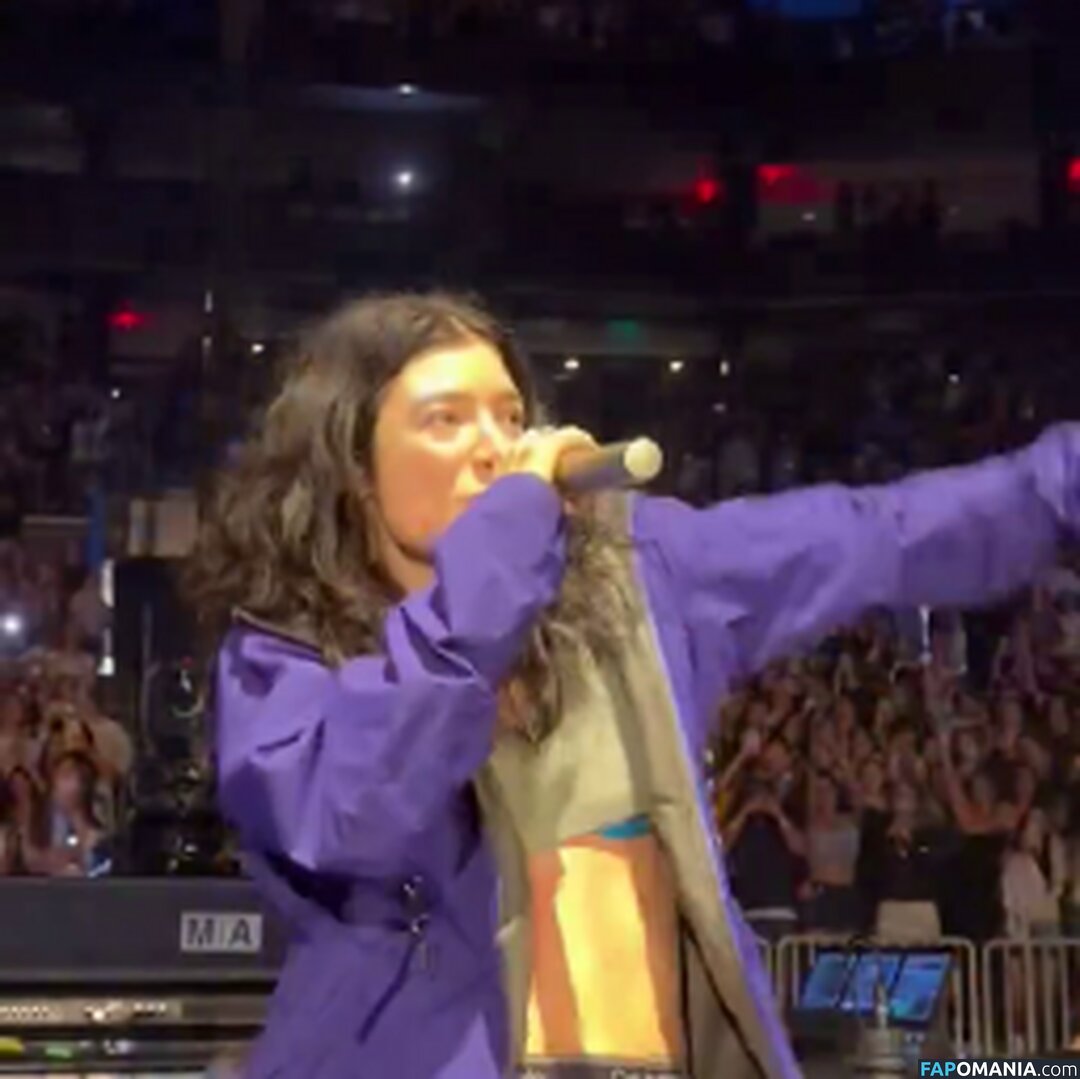 Lorde Meztelen OnlyFans  Kikerült fotó #197