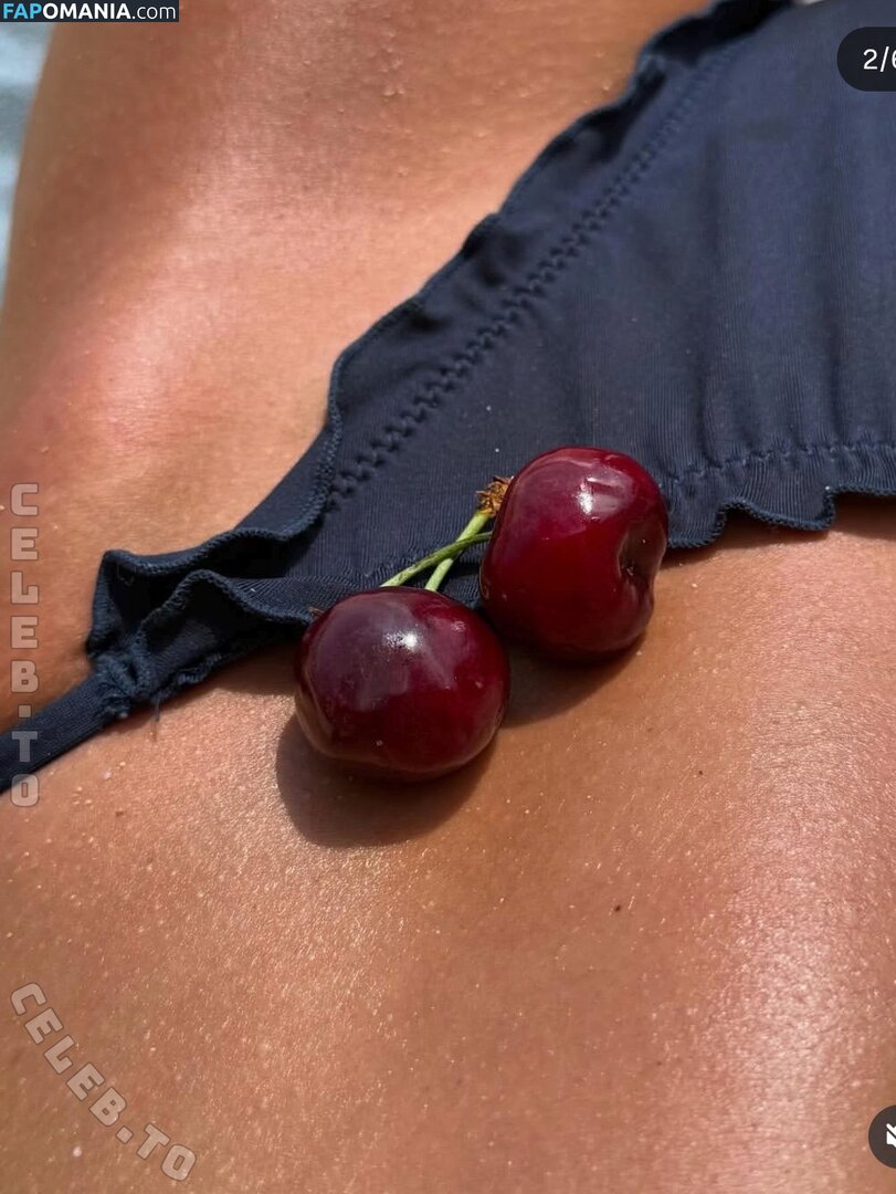 Lotta Emilie Stichler / lottastichler Meztelen OnlyFans  Kikerült fotó #39